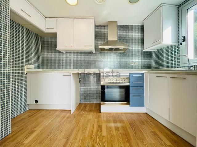 Piso en venta en Corbera De Llobregat, Barcelona