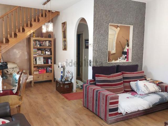 Dúplex en venta en Almeda, Baix Llobregat