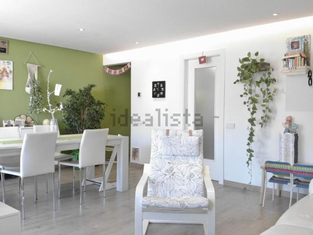 Piso en alquiler en Almeda, Cornellà De Llobregat