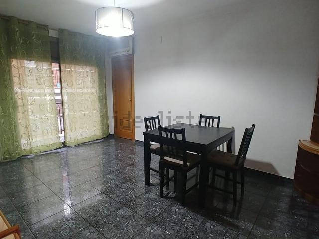 Piso en venta en Almeda, Cornellà De Llobregat