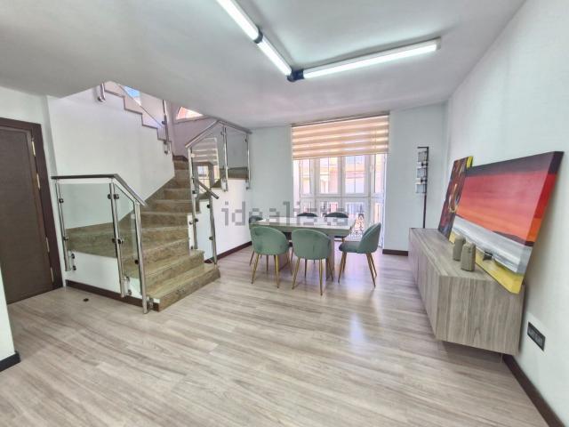 Dúplex en alquiler en Centro, Málaga-Costa del Sol