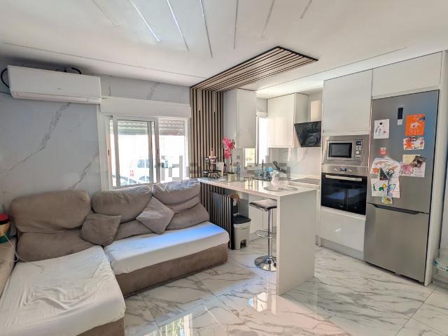 Piso en venta en Cruz de Humilladero, Málaga-Costa del Sol