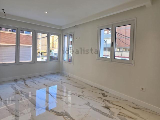 Piso en venta en Cruz de Humilladero, Málaga-Costa del Sol