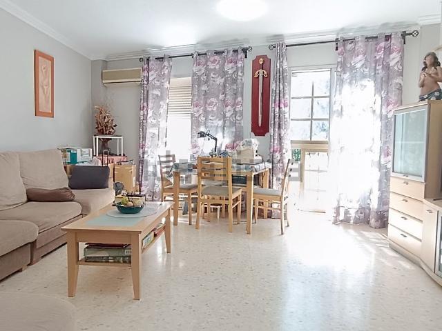 Dúplex en venta en Los Tilos, Málaga