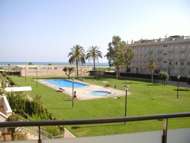 Piso en alquiler en les Salines, Cubelles