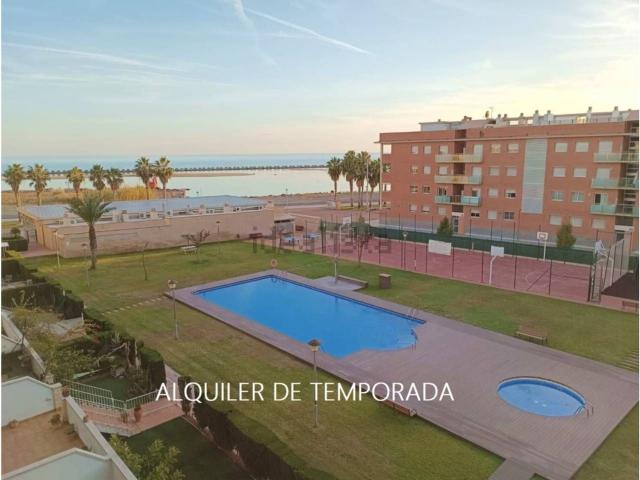 Piso en alquiler en les Salines, Cubelles