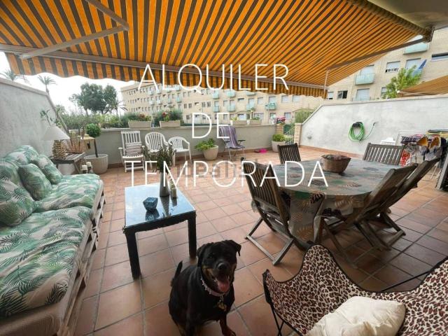 Piso en alquiler en les Salines, Cubelles