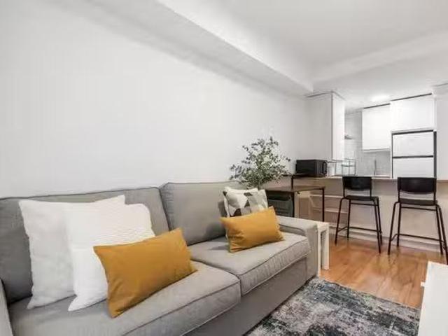 Apartamento en alquiler en Peñagrande, Madrid