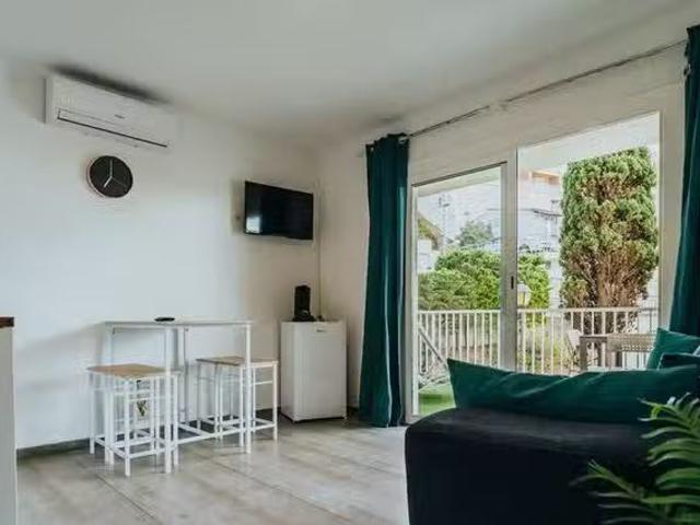 Apartamento en alquiler en Canyelles Petites, Alt Empordà