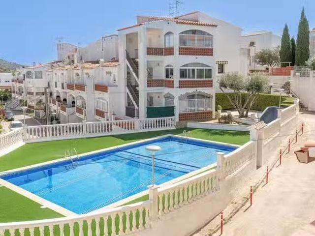Apartamento en alquiler en Santa Rosa de Puig-rom, Alt Empordà
