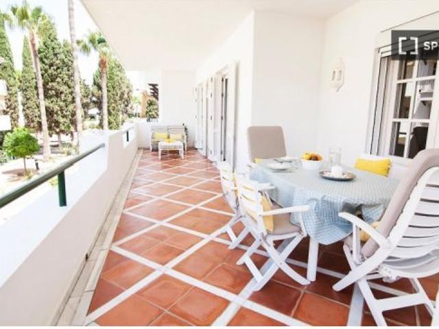 Piso en alquiler en El Presidente, Costa del Sol Occidental