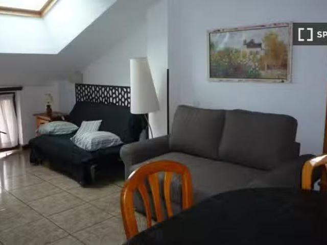 Apartamento en alquiler en San Román, Santander
