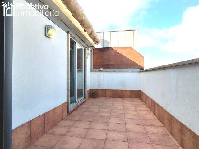 Piso en venta en A Virxe do Camiño, Pontevedra