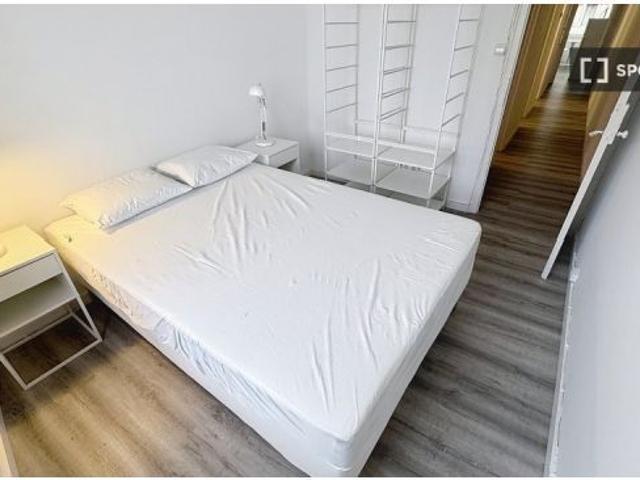 Piso en alquiler en Barcelona, la Salut