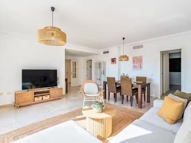 Apartamento en alquiler en Torrequebrada, Costa del Sol Occidental