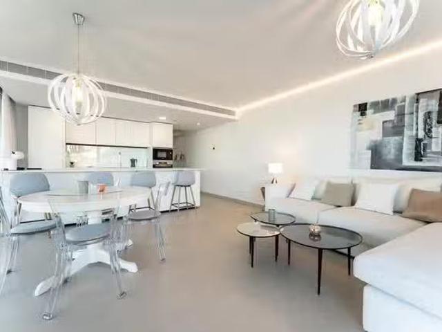 Apartamento en alquiler en Los Pacos, Costa del Sol Occidental