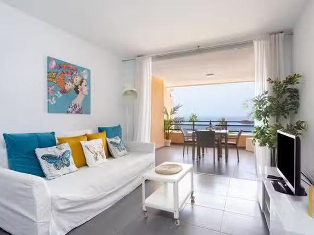 Apartamento en alquiler en Los Cristianos, Arona