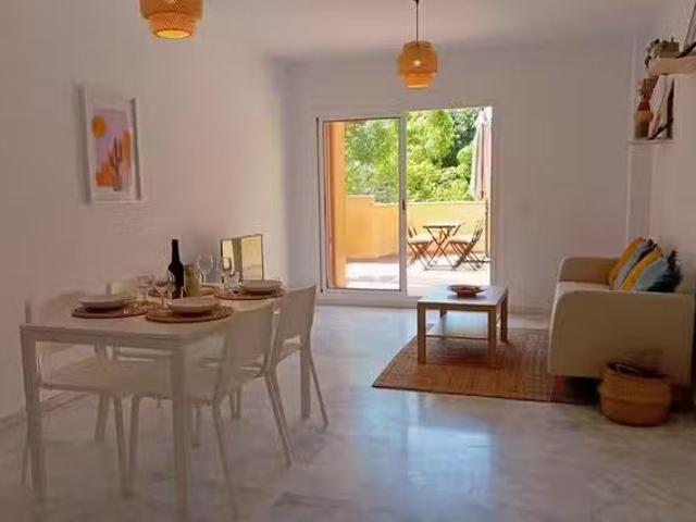 Apartamento en alquiler en Palo Alto, Sierra de las Nieves