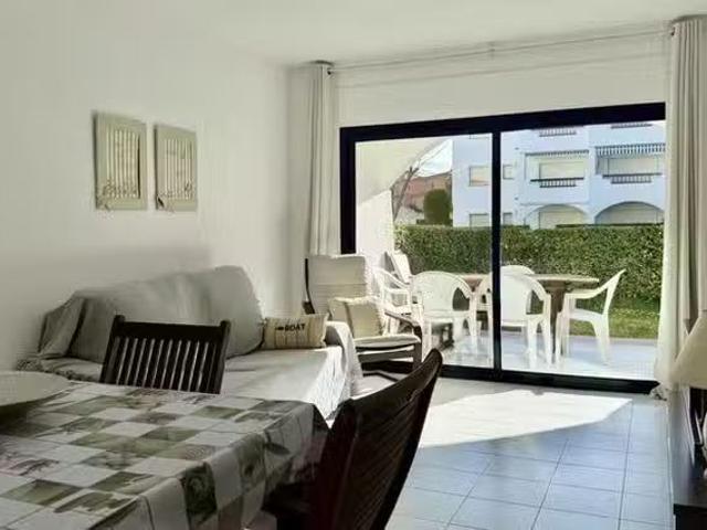 Apartamento en alquiler en Baix Empordà, Catalunya
