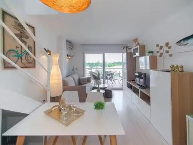 Apartamento en alquiler en Alt Empordà, Catalunya