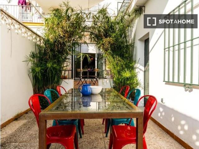 Piso en alquiler en Castilleja De La Cuesta, Andalucía