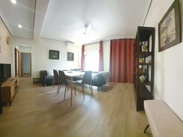 Apartamento en alquiler en Cerro-Amate, Sevilla