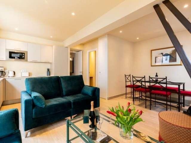 Apartamento en alquiler en Sevilla, Santa Cruz