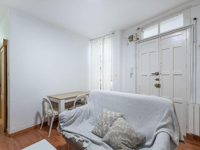 Apartamento en alquiler en Haza Grande, Granada