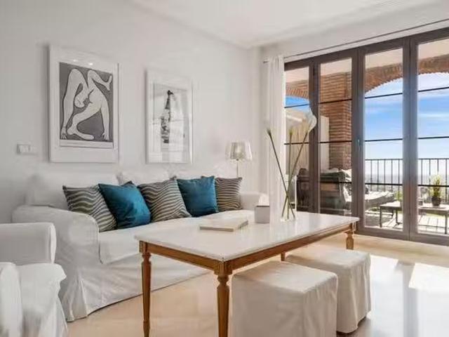 Apartamento en alquiler en Artola, Costa del Sol Occidental
