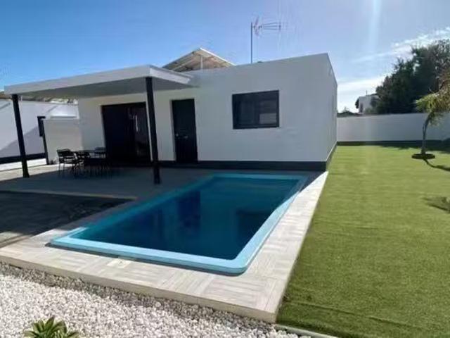 Apartamento en alquiler en Chiclana De La Frontera, Cádiz