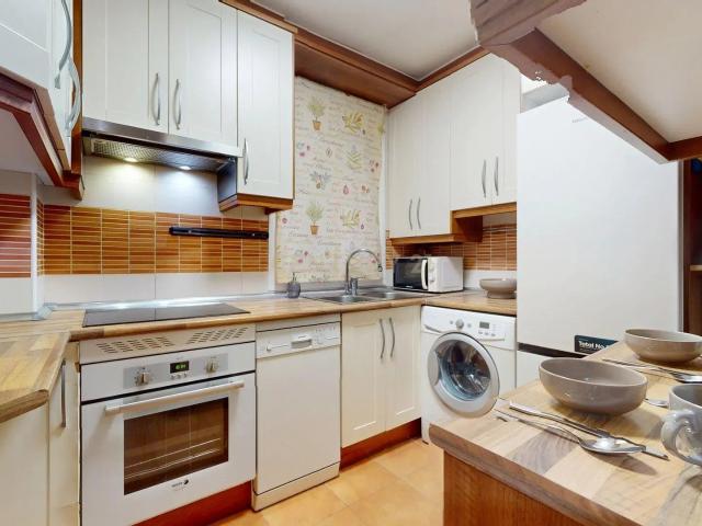 Piso en venta en Distrito V, Alcalá De Henares