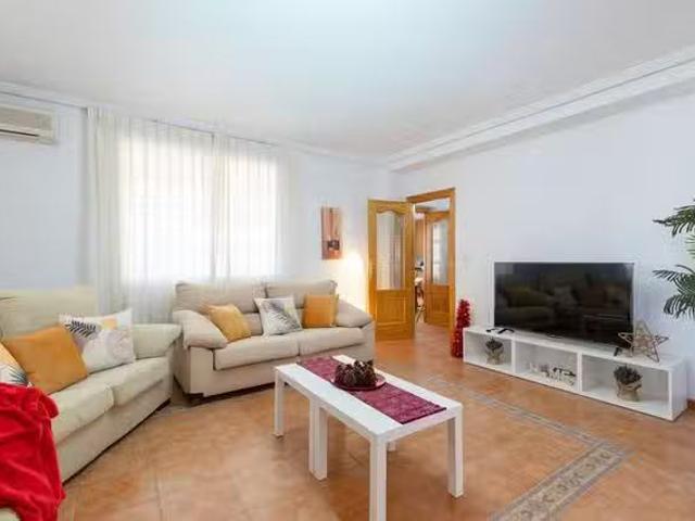 Apartamento en alquiler en Elche, Valencia