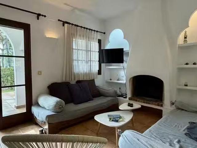Apartamento en alquiler en Baix Empordà, Catalunya