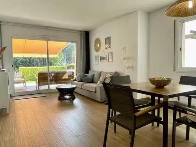 Apartamento en alquiler en Baix Empordà, Catalunya