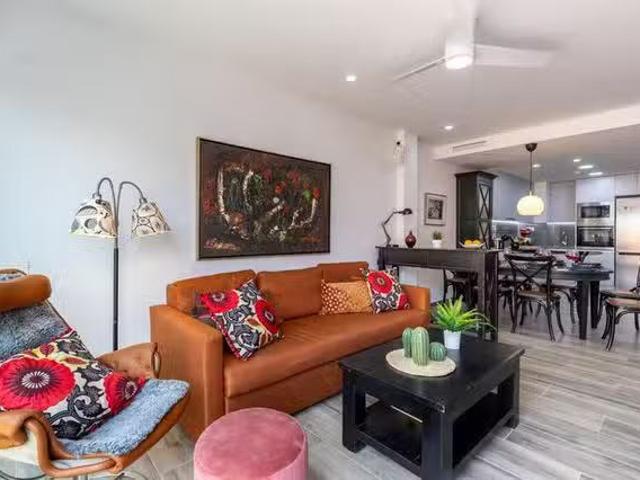 Apartamento en alquiler en Urbanización Calas Blancas, Torrevieja