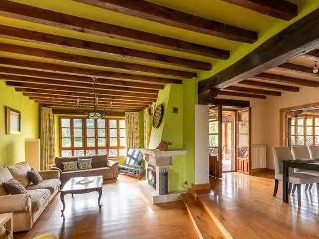 Apartamento en alquiler en Bárcena De Pie De Concha, Cantabria