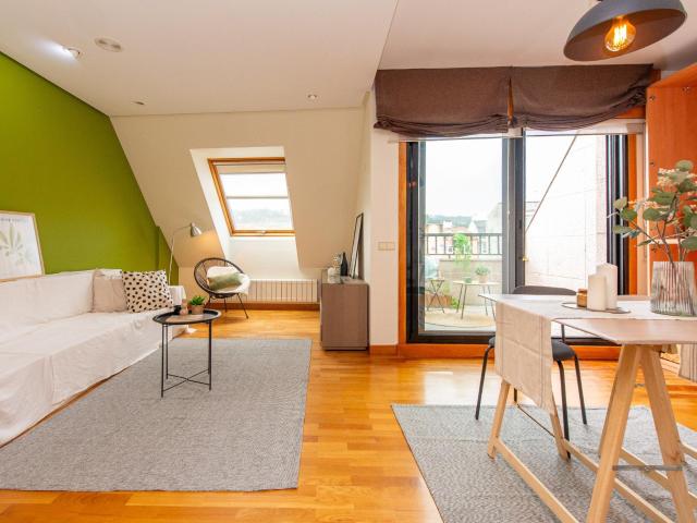 Piso en venta en Arteixo, A Coruña