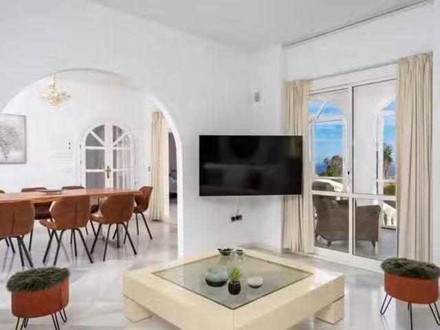 Apartamento en alquiler en Las Lomas de Mijas, Costa del Sol Occidental
