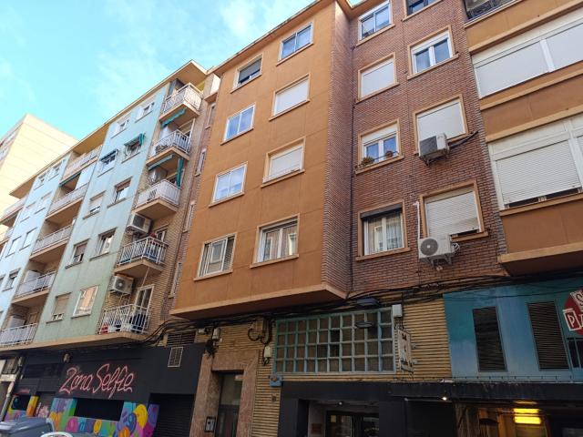 Apartamento en alquiler en Universidad, Zaragoza