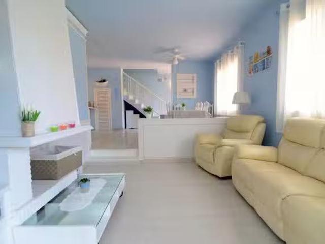Apartamento en alquiler en Baix Empordà, Catalunya
