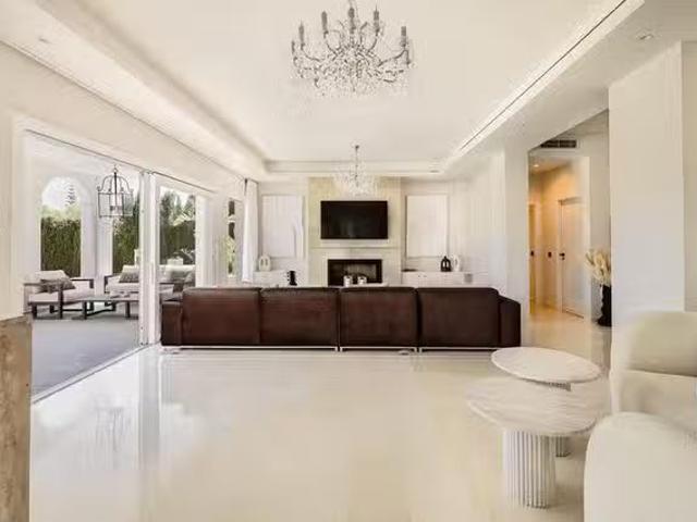 Apartamento en alquiler en Nueva Andalucía, Costa del Sol Occidental