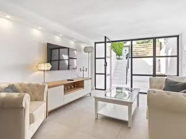 Apartamento en alquiler en Miraflores, Costa del Sol Occidental