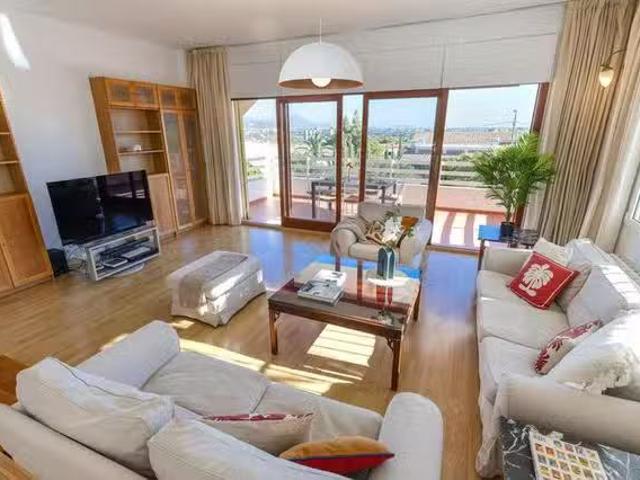 Apartamento en alquiler en Vistahermosa, Alicante