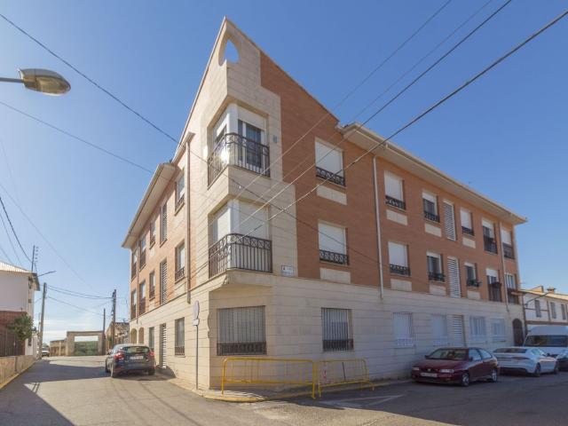 Piso en venta en Urbanización Los Parrales, Recas