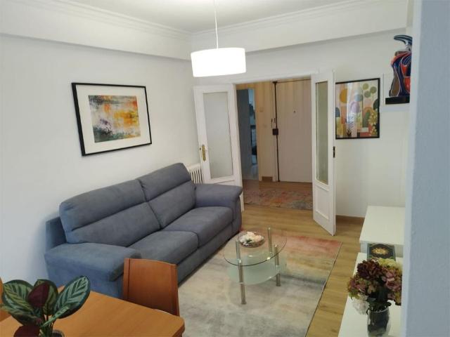 Apartamento en alquiler en Centro, Ourense