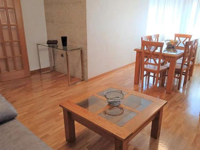 Apartamento en alquiler en Distrito 4, Albacete