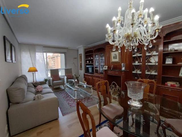 Apartamento en alquiler en Centro, Burgos