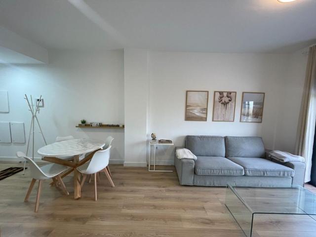 Apartamento en alquiler en Camas, Andalucía