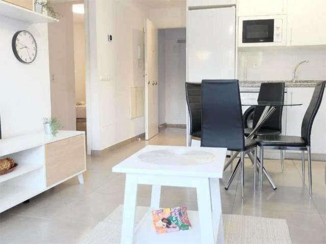 Apartamento en alquiler en Los Boliches, Costa del Sol Occidental