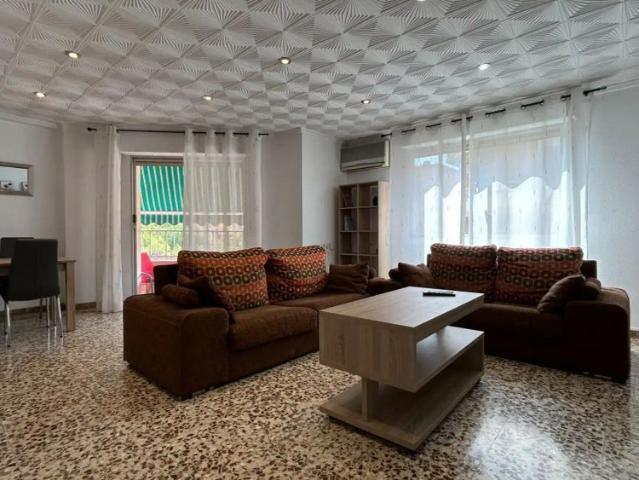 Apartamento en alquiler en La Cruz, el Vinalopó Mitjà / El Vinalopó Medio